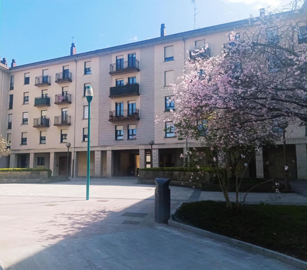 La Casa De Helen San Sebastian Apartman Lasarte Oria Kültér fotó
